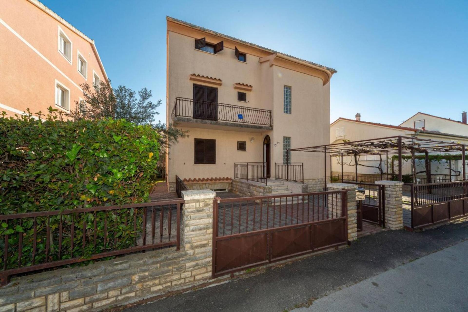 Three Bedroom Apartment In Biograd Biograd Na Moru Εξωτερικό φωτογραφία