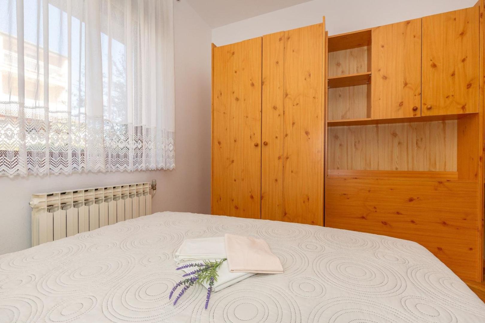 Three Bedroom Apartment In Biograd Biograd Na Moru Εξωτερικό φωτογραφία