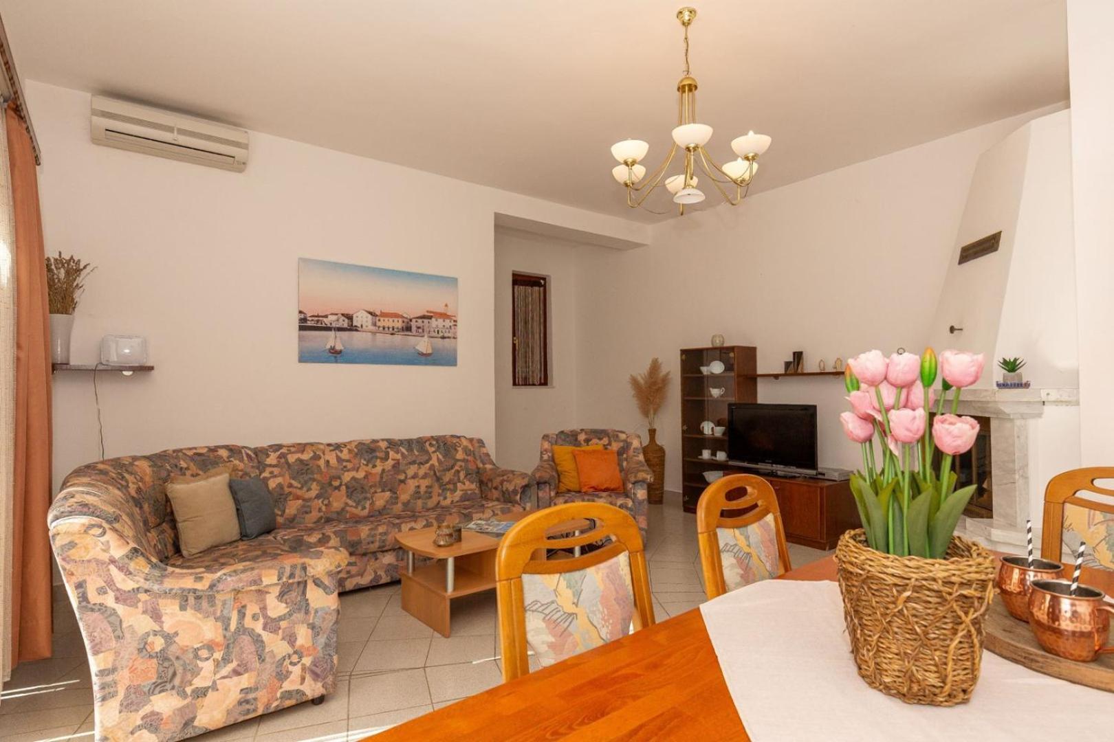 Three Bedroom Apartment In Biograd Biograd Na Moru Εξωτερικό φωτογραφία