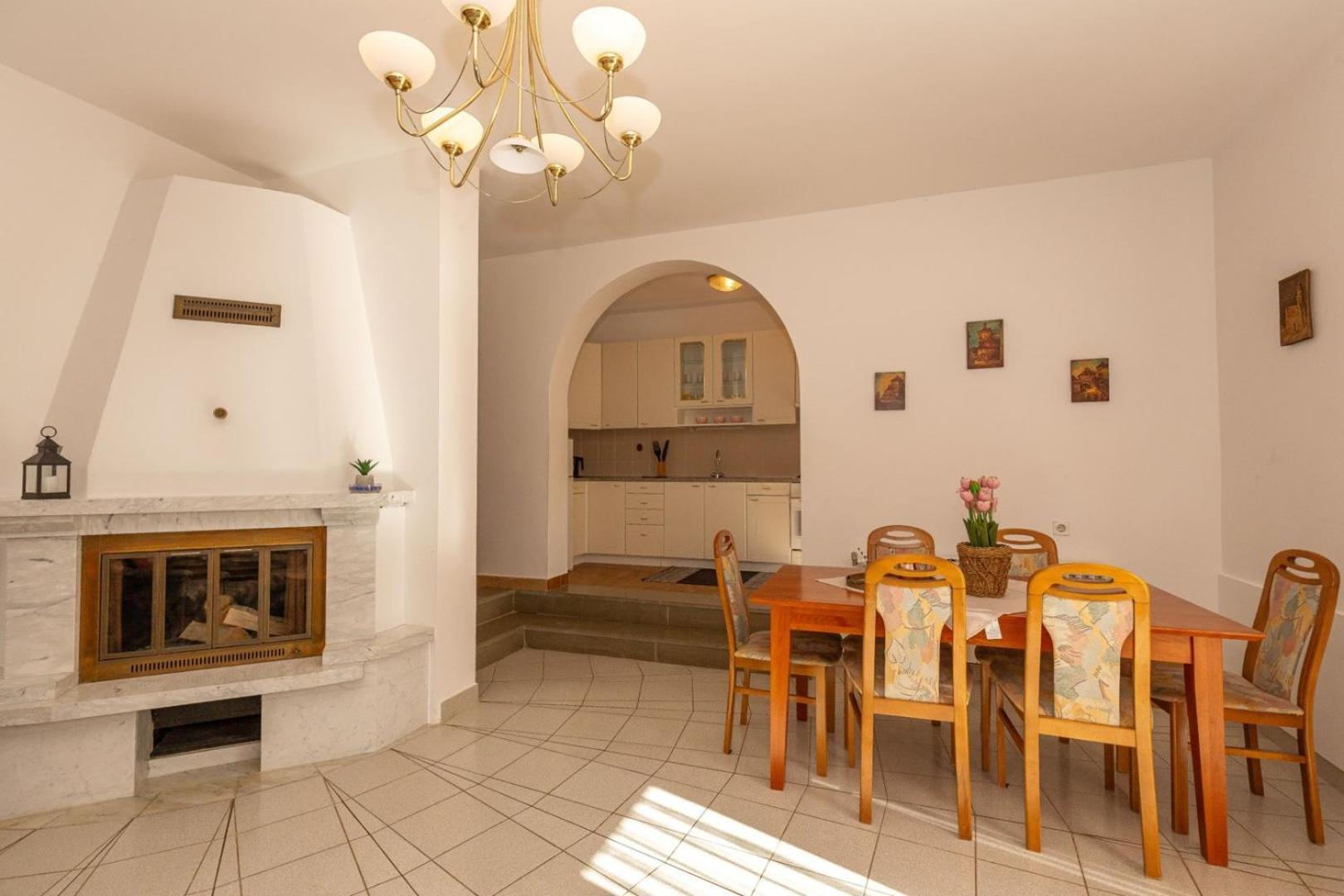 Three Bedroom Apartment In Biograd Biograd Na Moru Εξωτερικό φωτογραφία